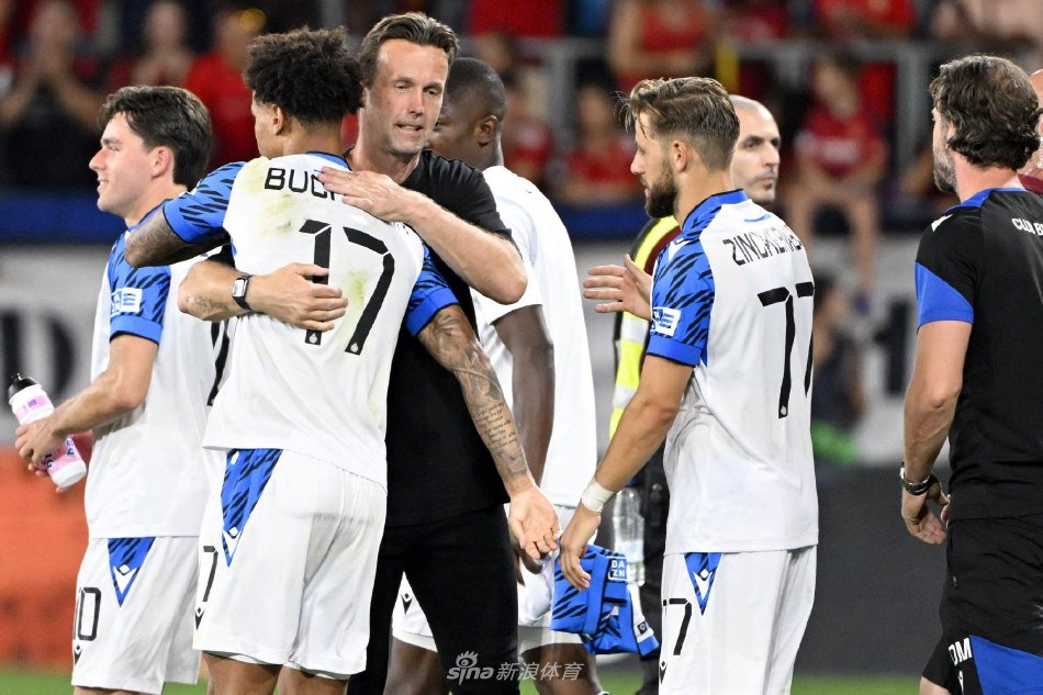 不论你的背 不论你的背