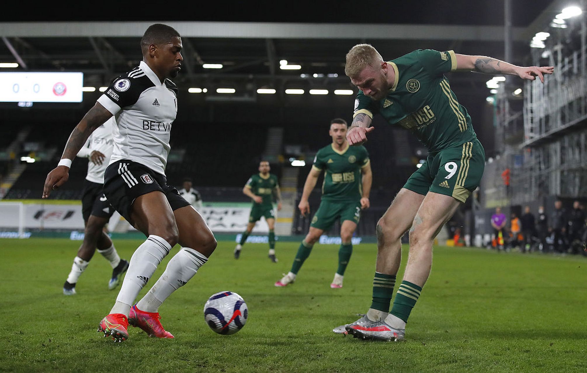 样表现出色 样表现出色