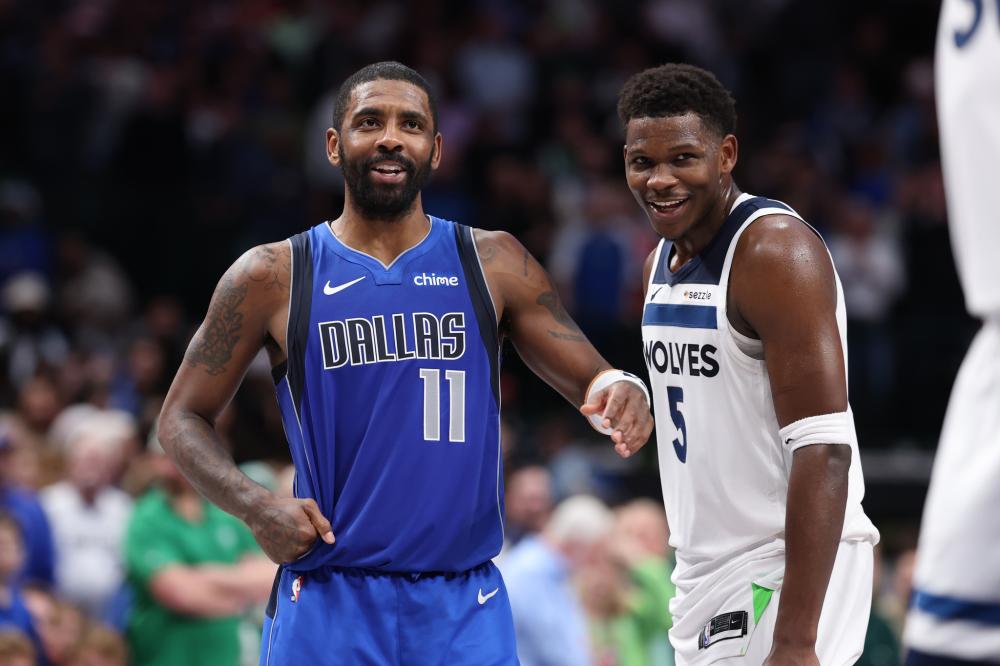 球迷们也期 球迷们也期